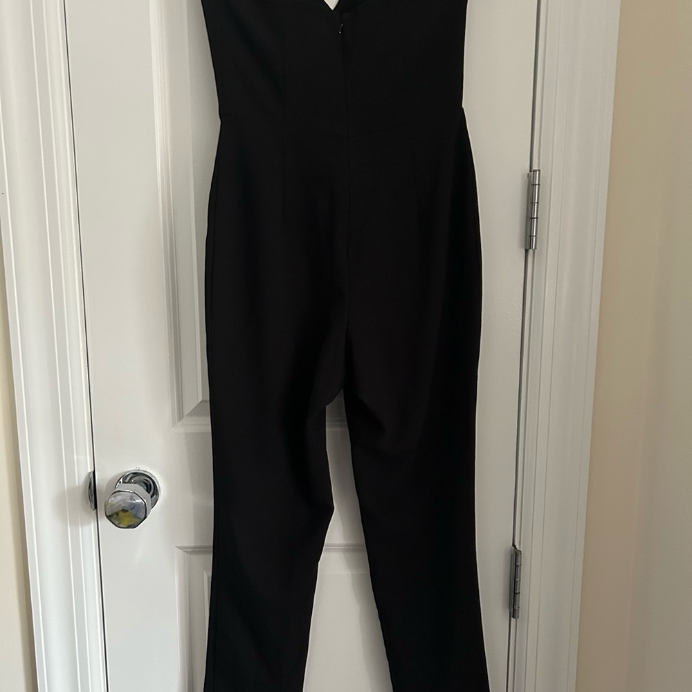 Elegant Black Jumpsuit - Picture 4 of 4